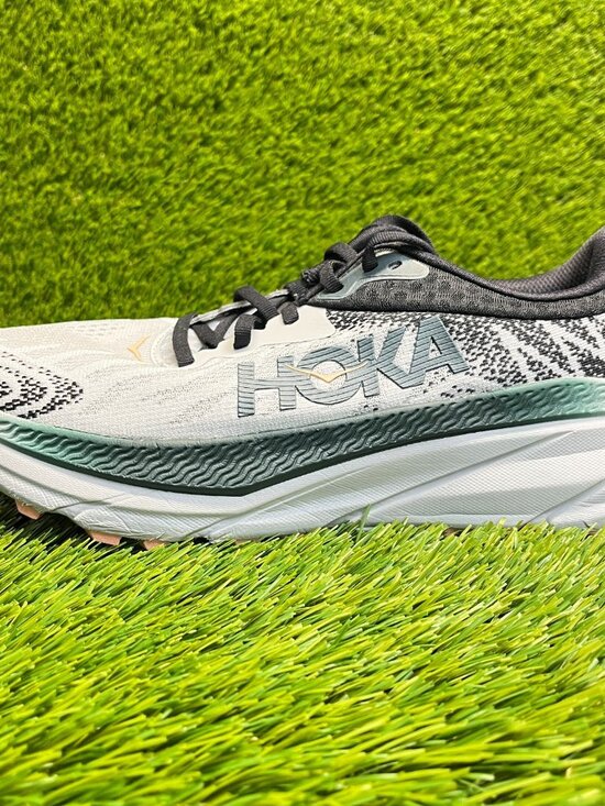 Hoka One One Challenger ATR 7 Womens Size 10.5 Gray Black Running Shoes Sneakers - Picture 4 of 10